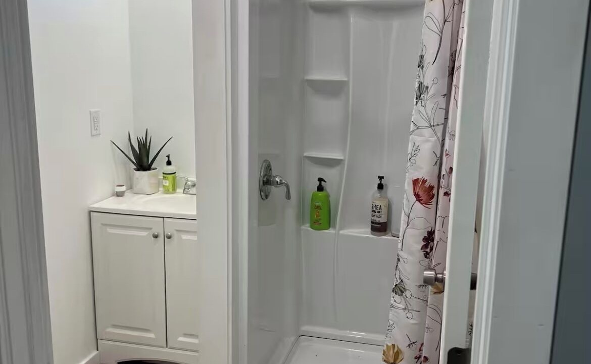 Photo of Bathroom in El Centro