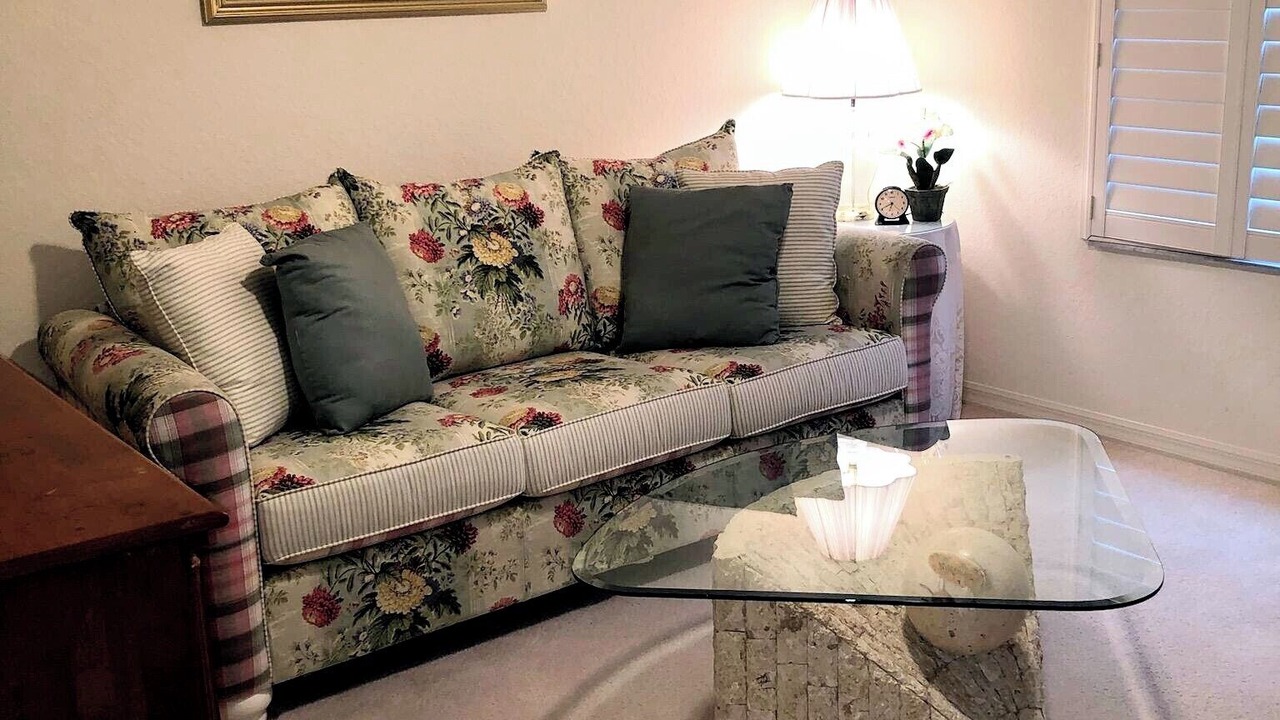 Photo of Livingroom in Virginia Trace