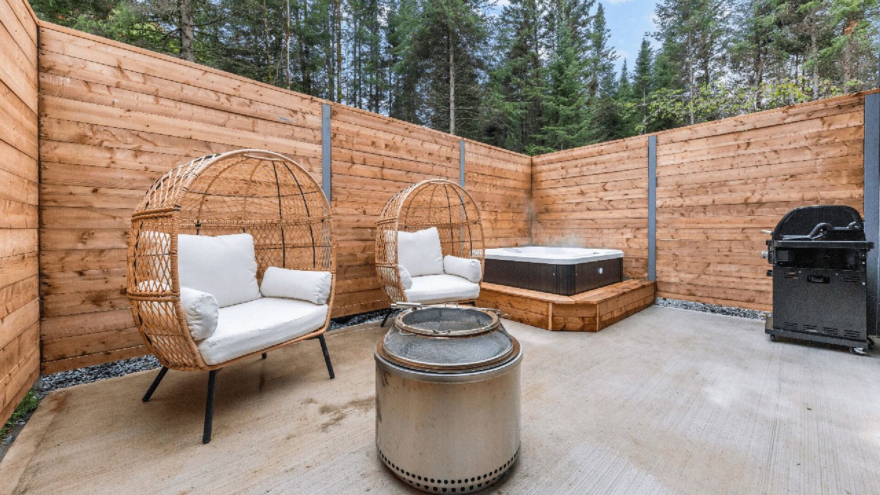 Photo of Patio Balcony in Val-des-Lacs