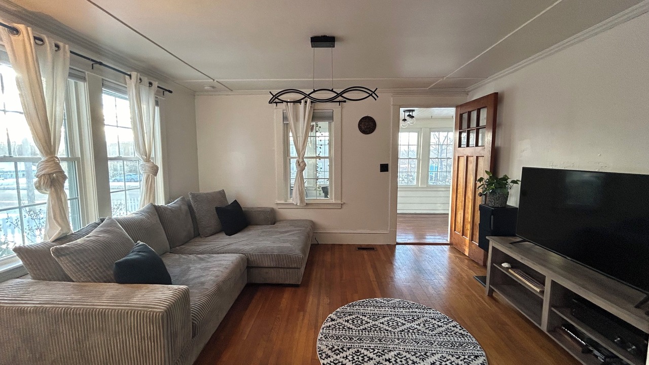 Photo of Livingroom in Augusta