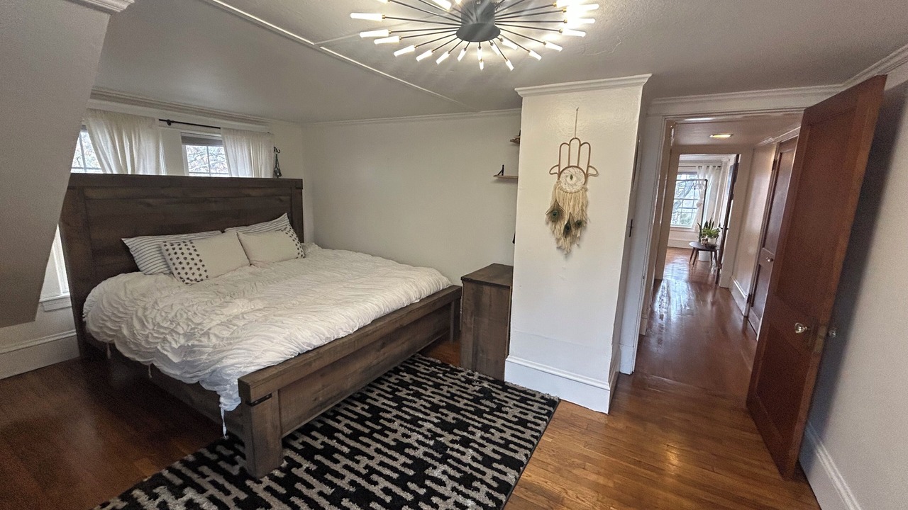 Photo of Bedroom in Augusta