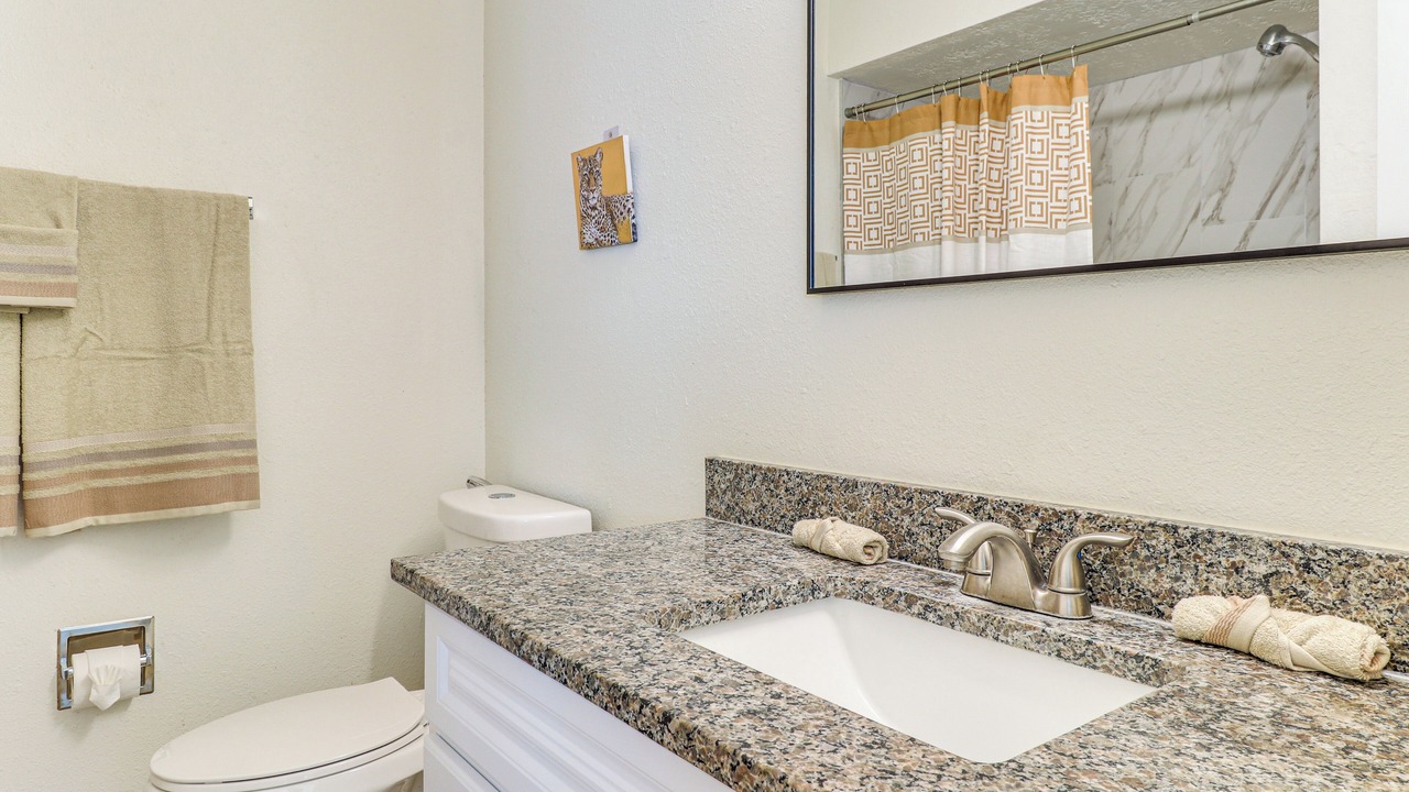 Photo of Bathroom in Northeast Heights