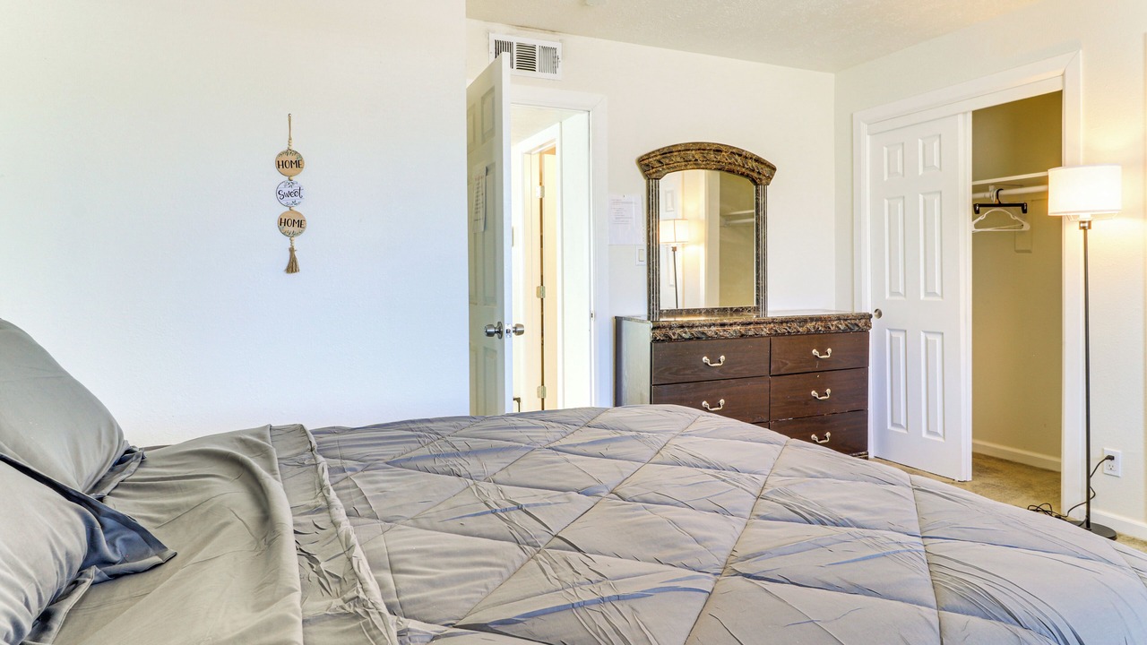 Photo of Bedroom in Northeast Heights