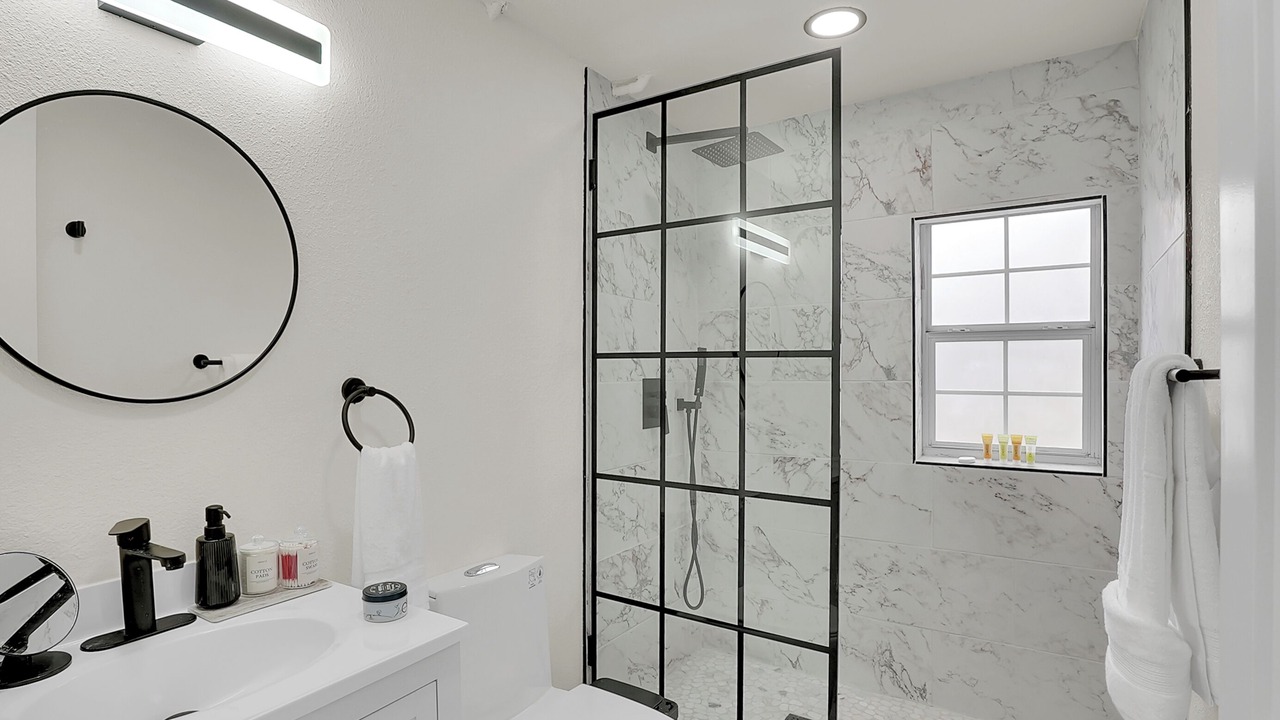 Photo of Bathroom in League City