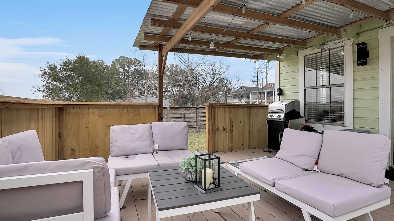 Photo of Patio Balcony in League City