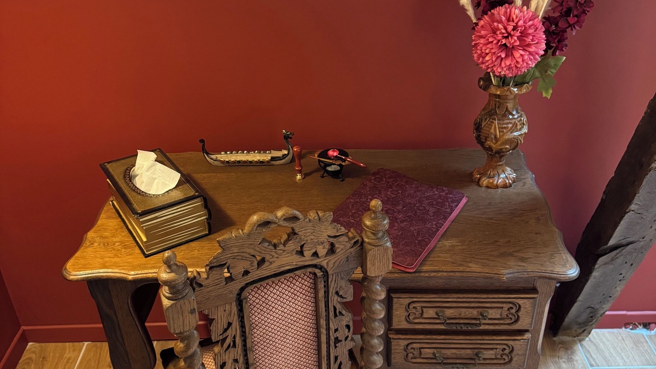 Photo of Others in Sens