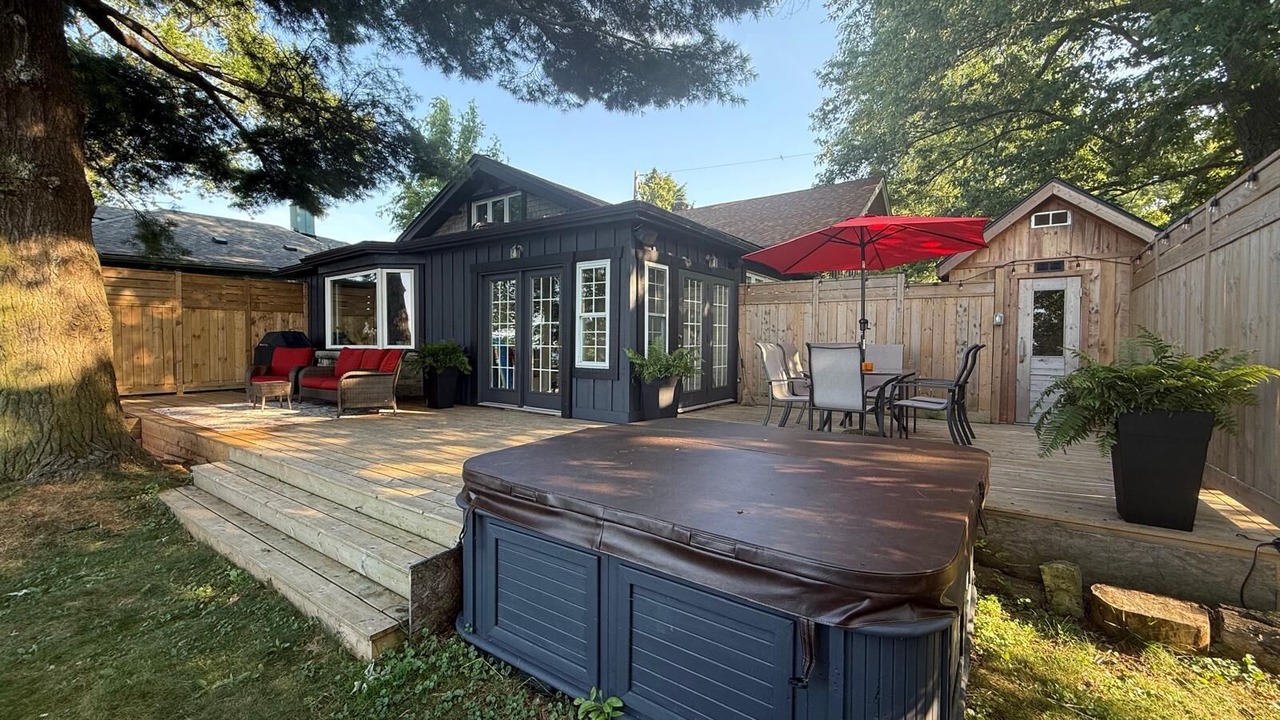 Photo of Outdoor in Grimsby
