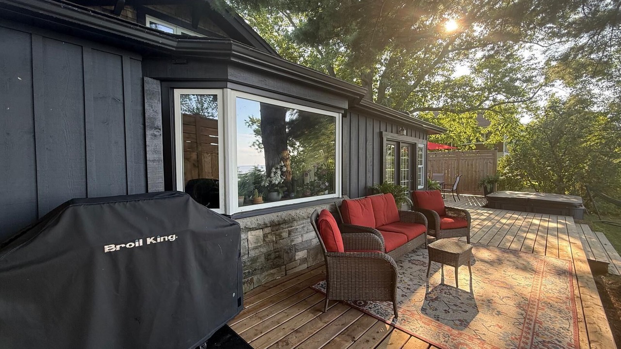 Photo of Patio Balcony in Grimsby