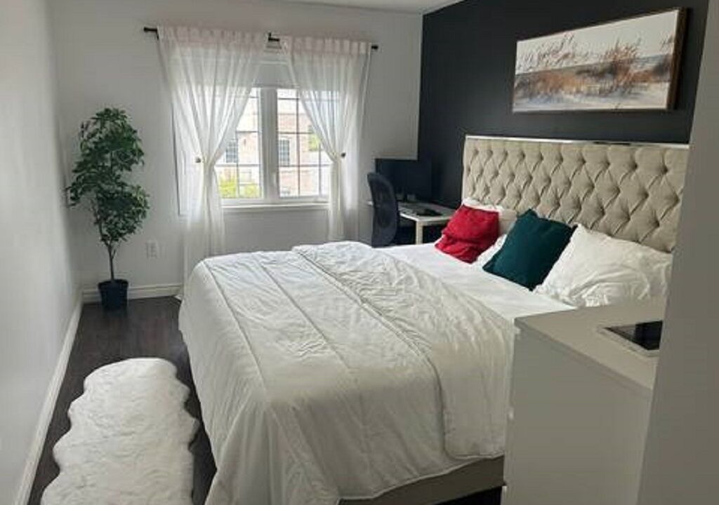 Photo of Bedroom in Ajax