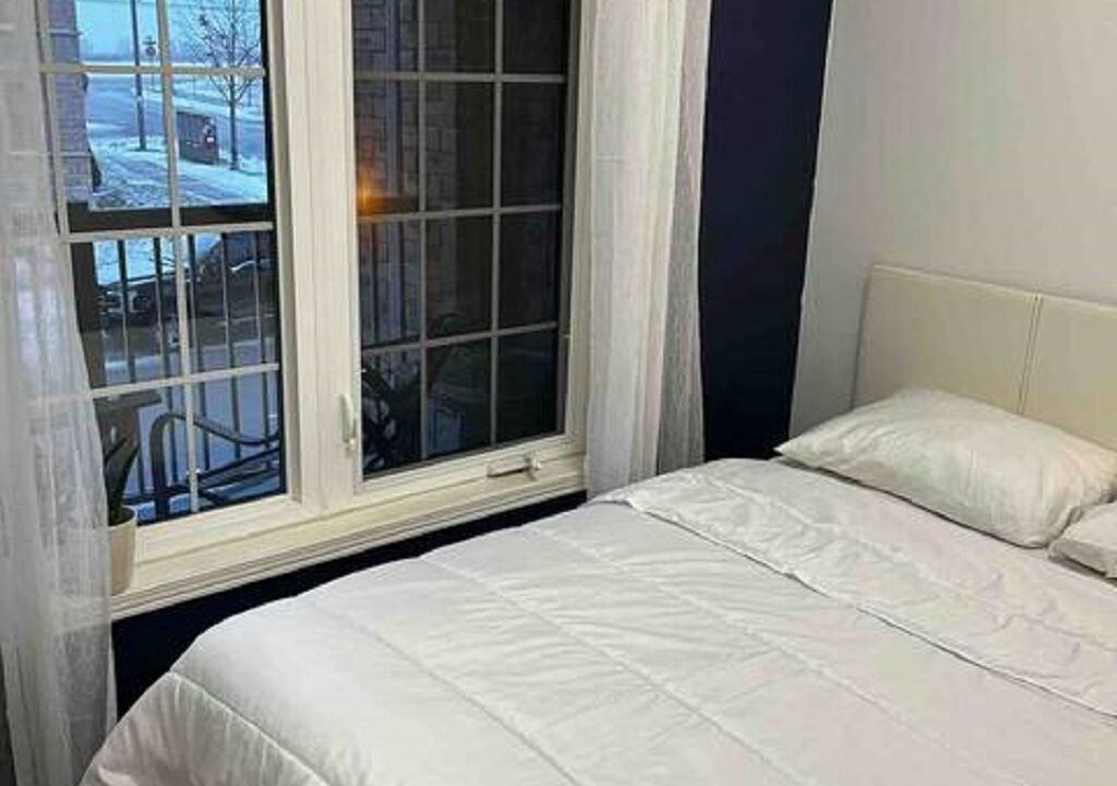 Photo of Bedroom in Ajax