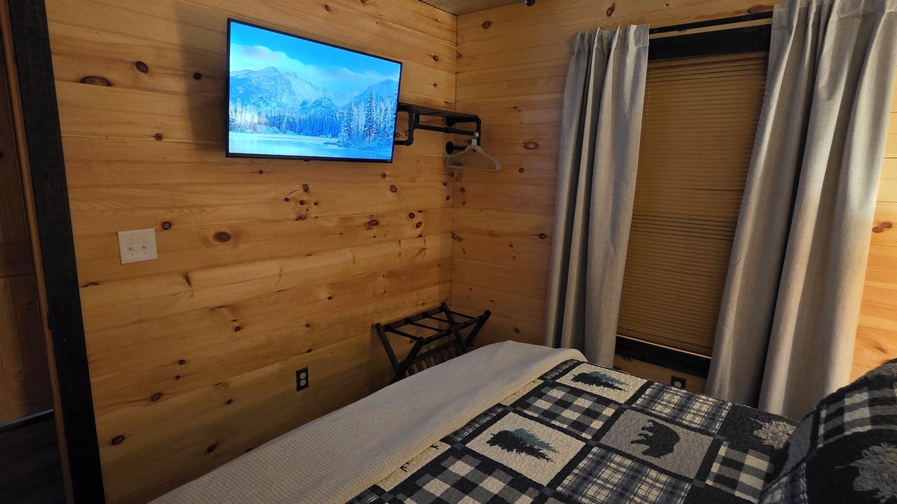 Photo of Bedroom in Jamestown