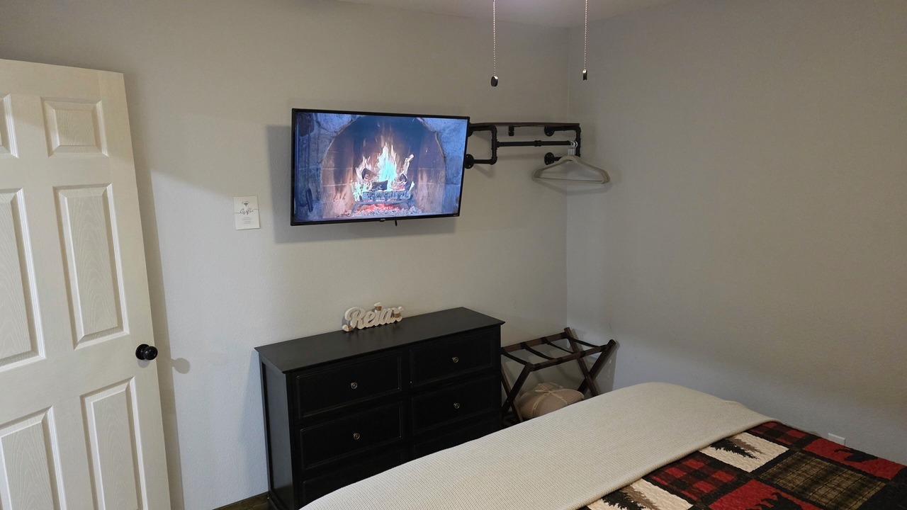 Photo of Bedroom in Jamestown