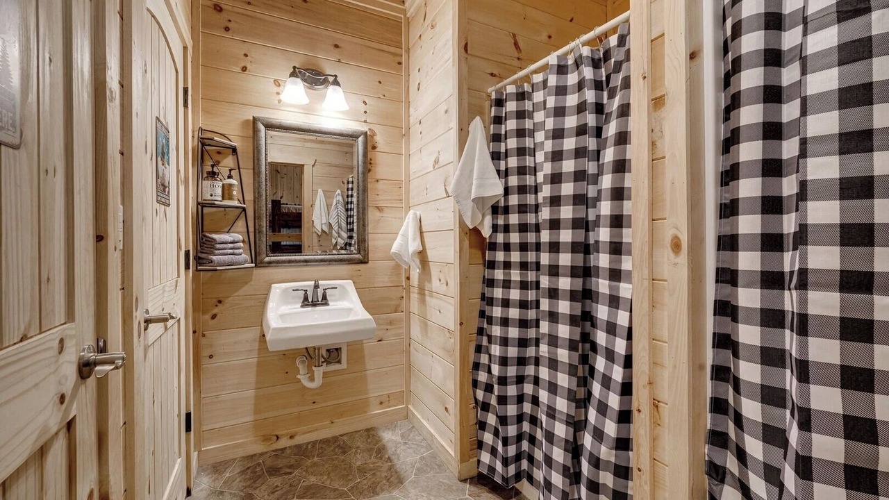 Photo of Bathroom in Amity