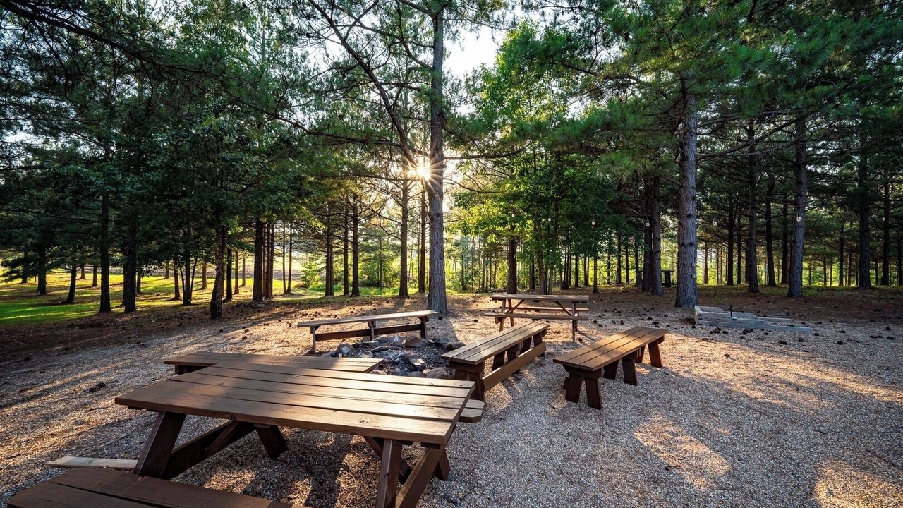 Photo of Outdoor in Amity
