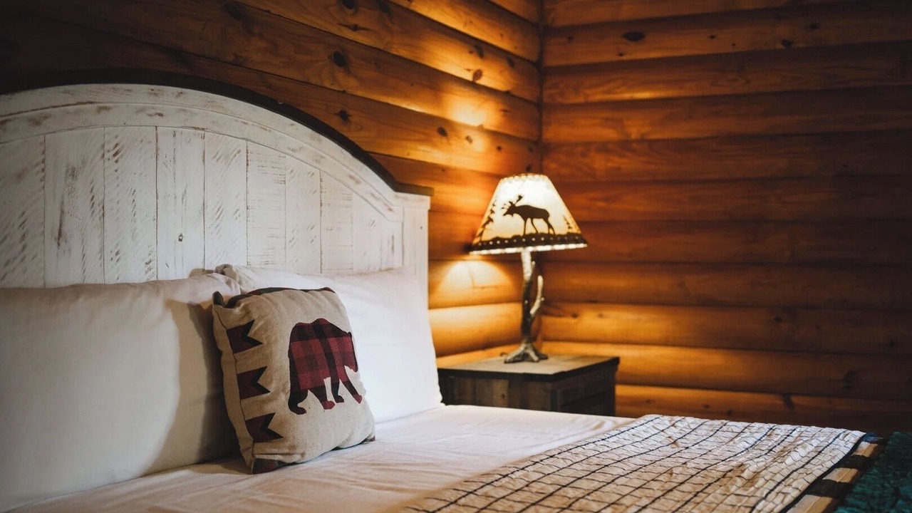 Photo of Bedroom in Amity