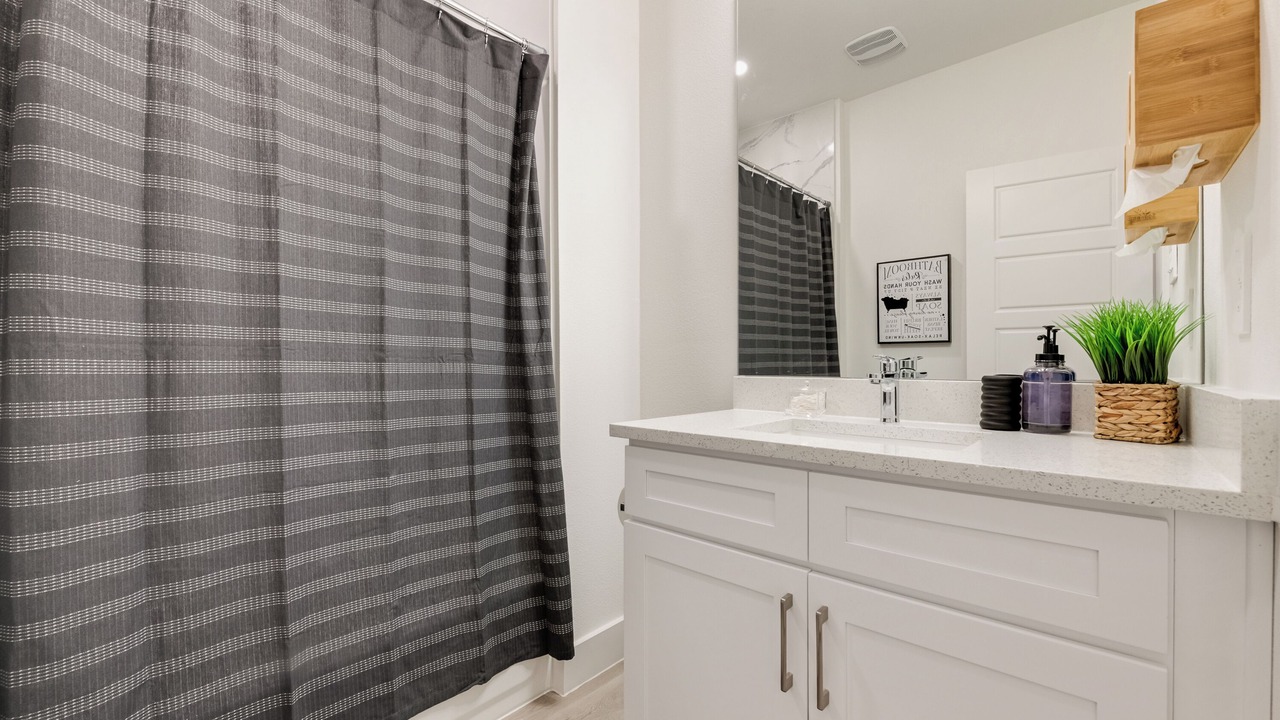 Photo of Bathroom in Grand Prairie