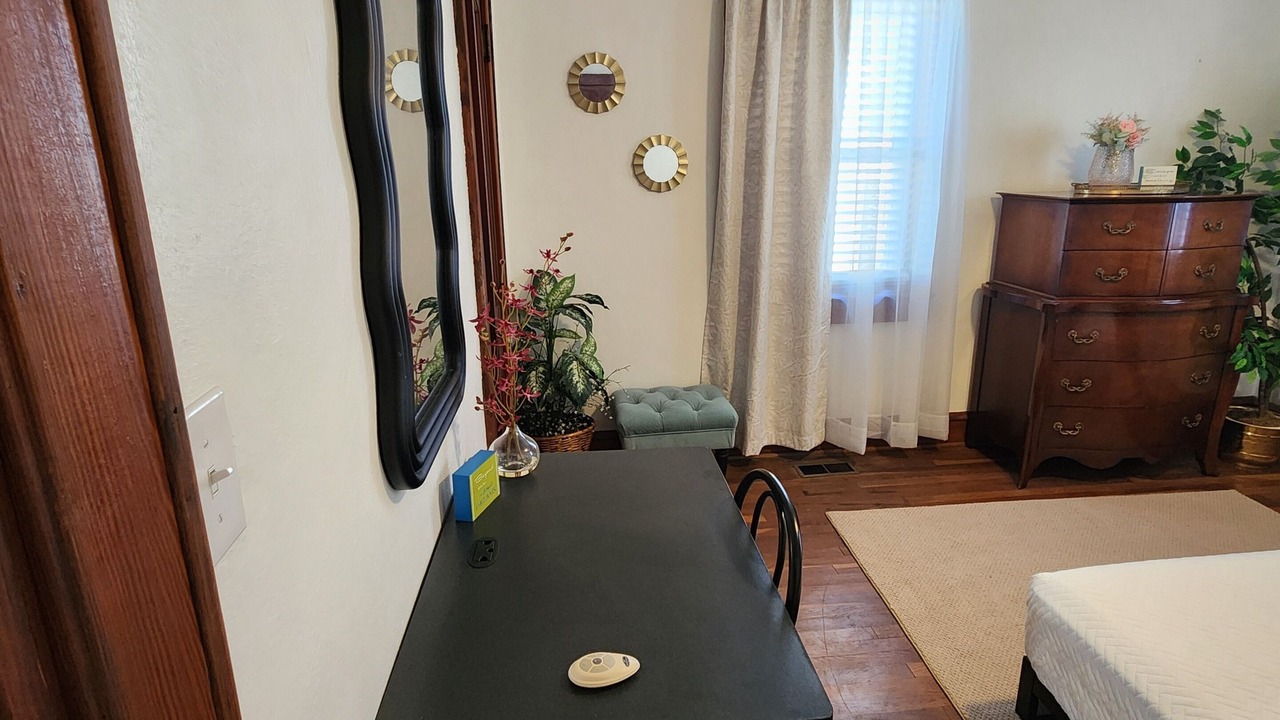 Photo of Bedroom in Hampton
