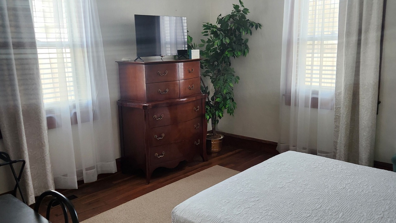 Photo of Bedroom in Hampton