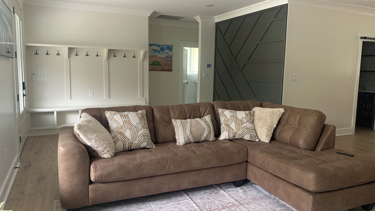 Photo of Livingroom in Knoxville