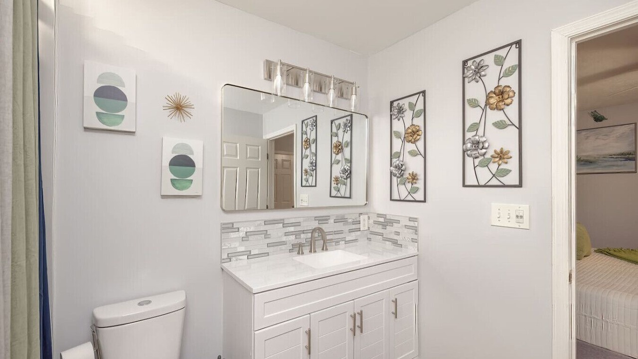 Photo of Bathroom in Highland Springs