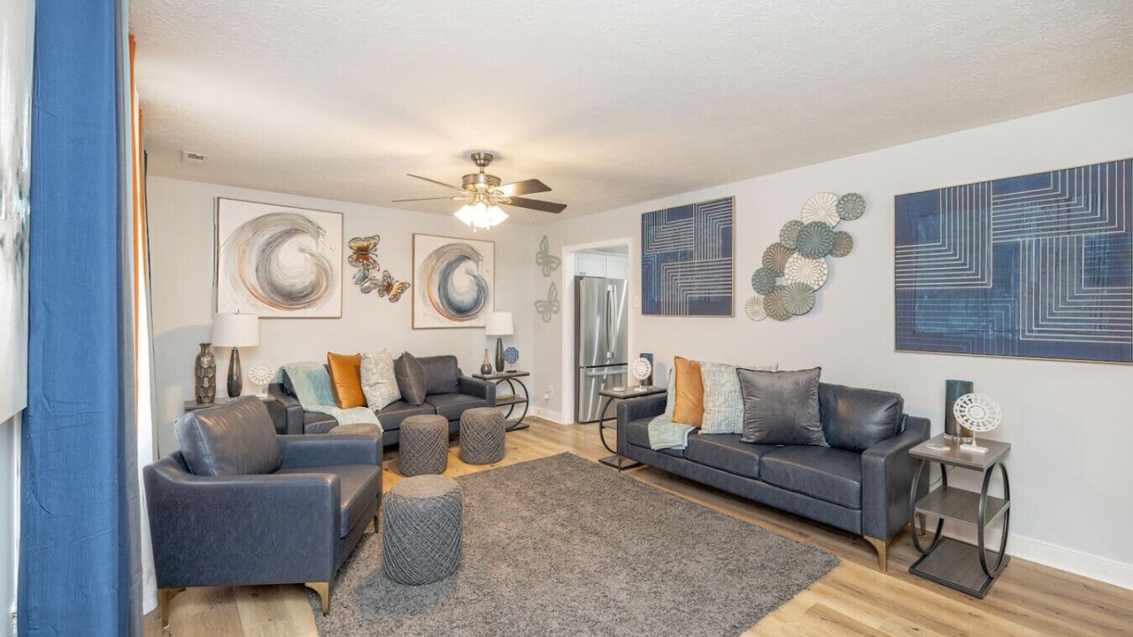 Photo of Livingroom in Highland Springs
