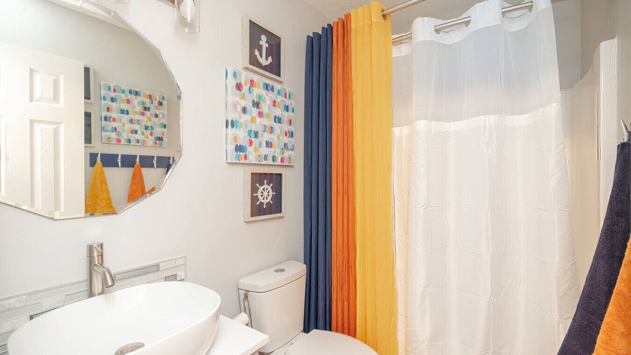 Photo of Bathroom in Highland Springs