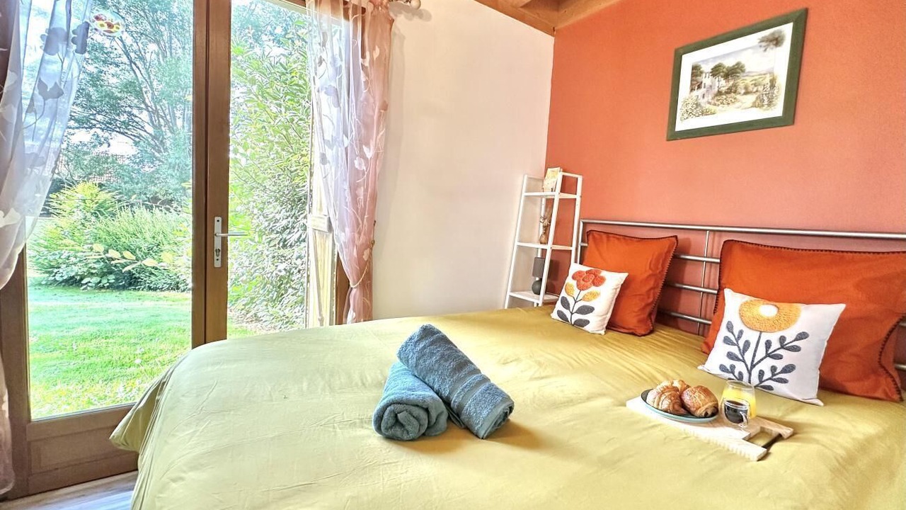Photo of Bedroom in Epretot