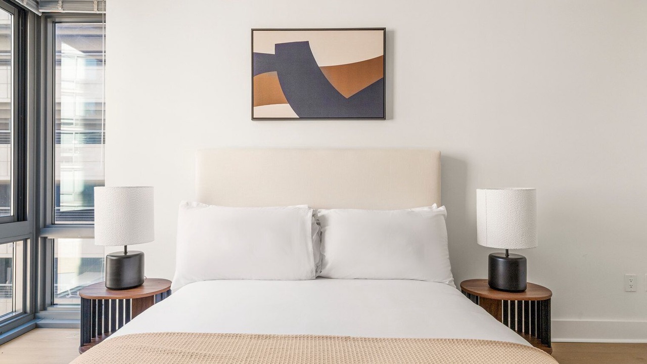 Photo of Bedroom in Hunters Point