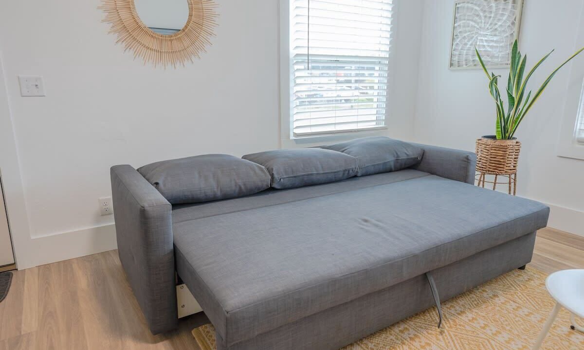 Photo of Livingroom in Coos Bay