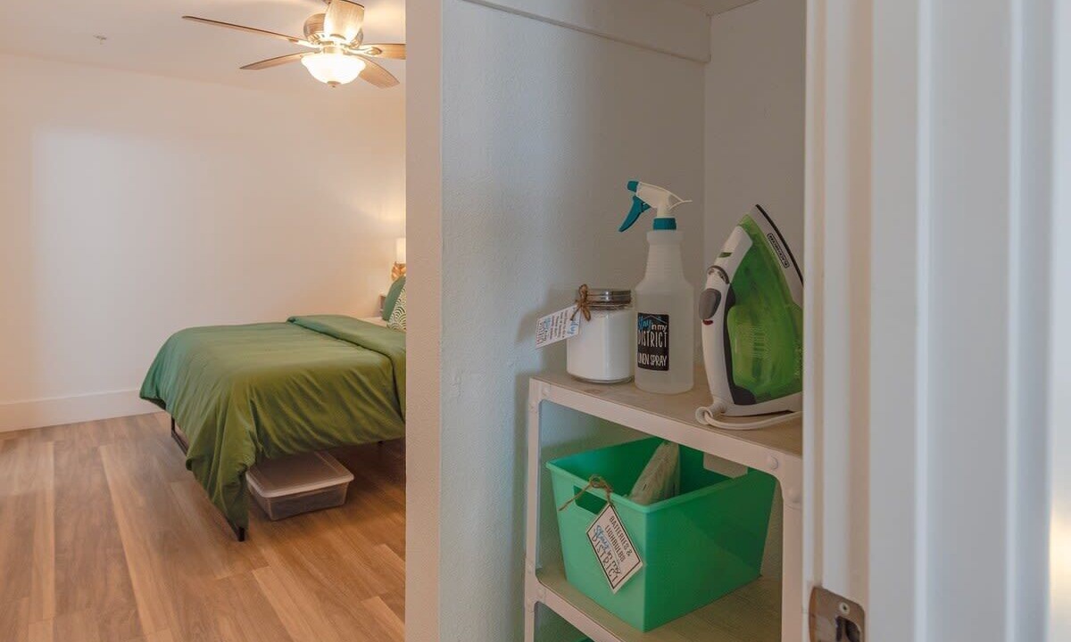 Photo of Bedroom in Coos Bay