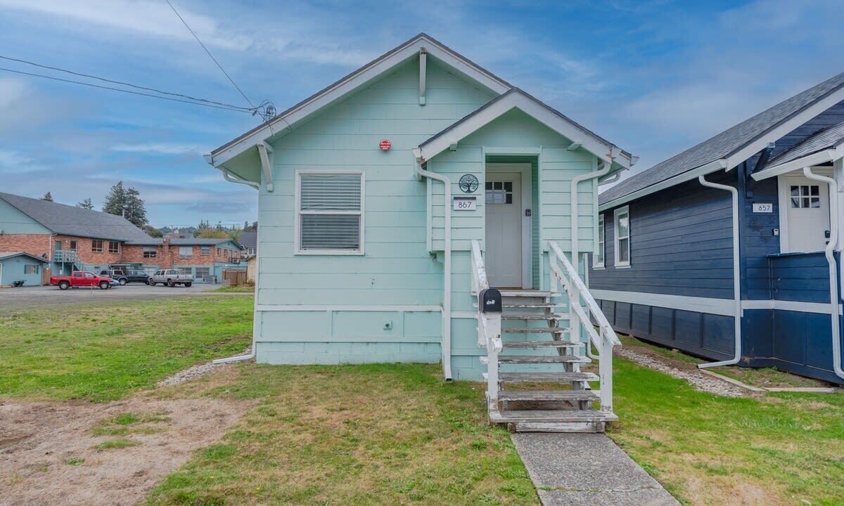 Photo of Outdoor in Coos Bay