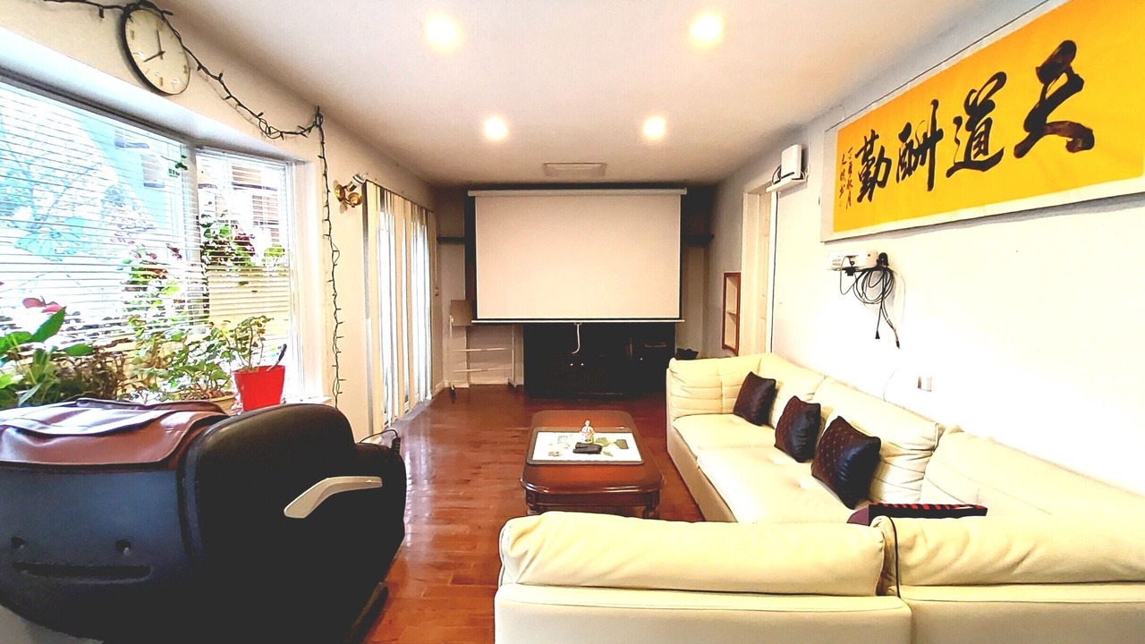 Photo of Livingroom in Malvern