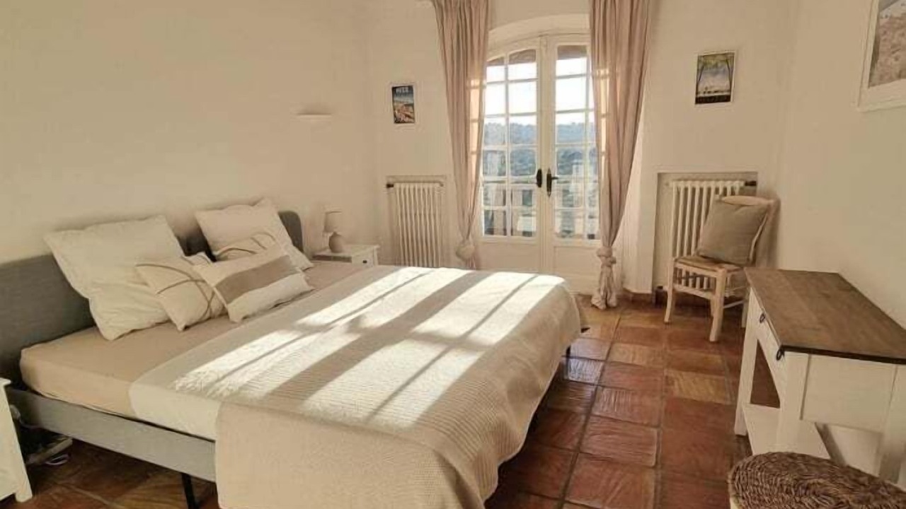 Photo of Bedroom in La Nartelle