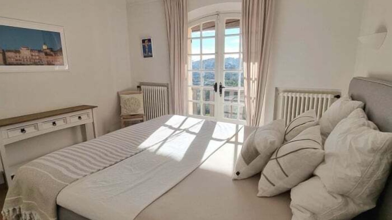 Photo of Bedroom in La Nartelle