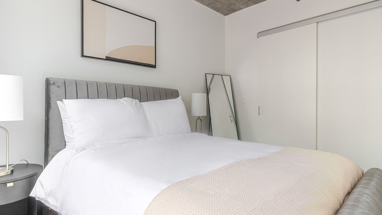 Photo of Bedroom in West Loop Gate