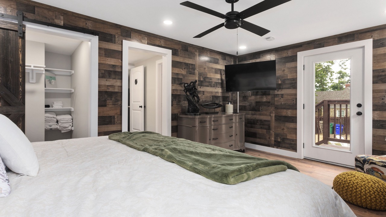 Photo of Bedroom in Merriam