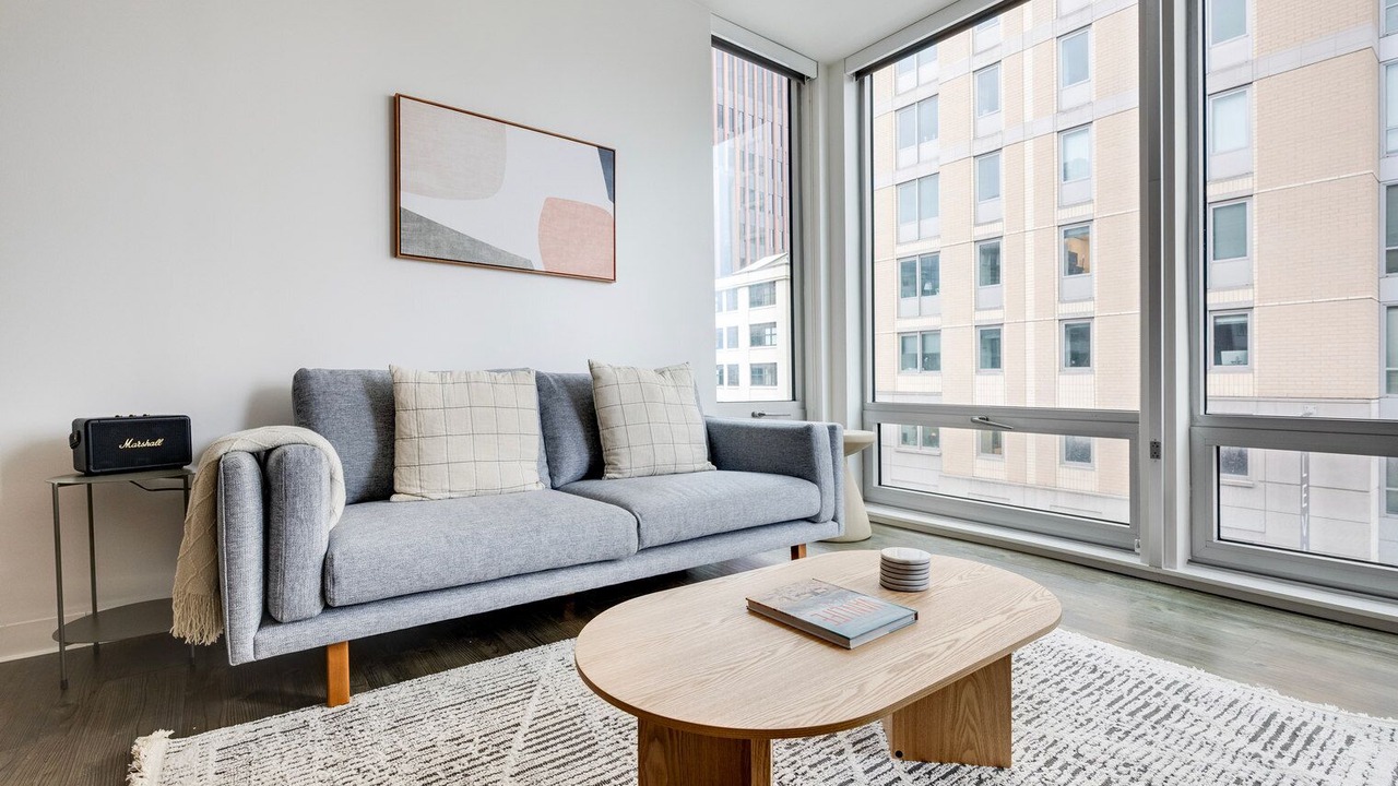 Photo of Livingroom in East Cambridge