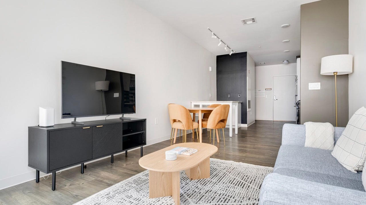 Photo of Livingroom in East Cambridge