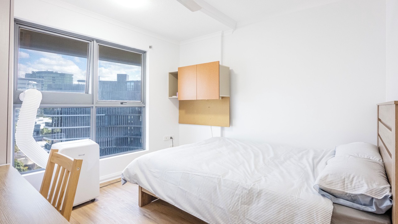 Photo of Bedroom in Kangaroo Point