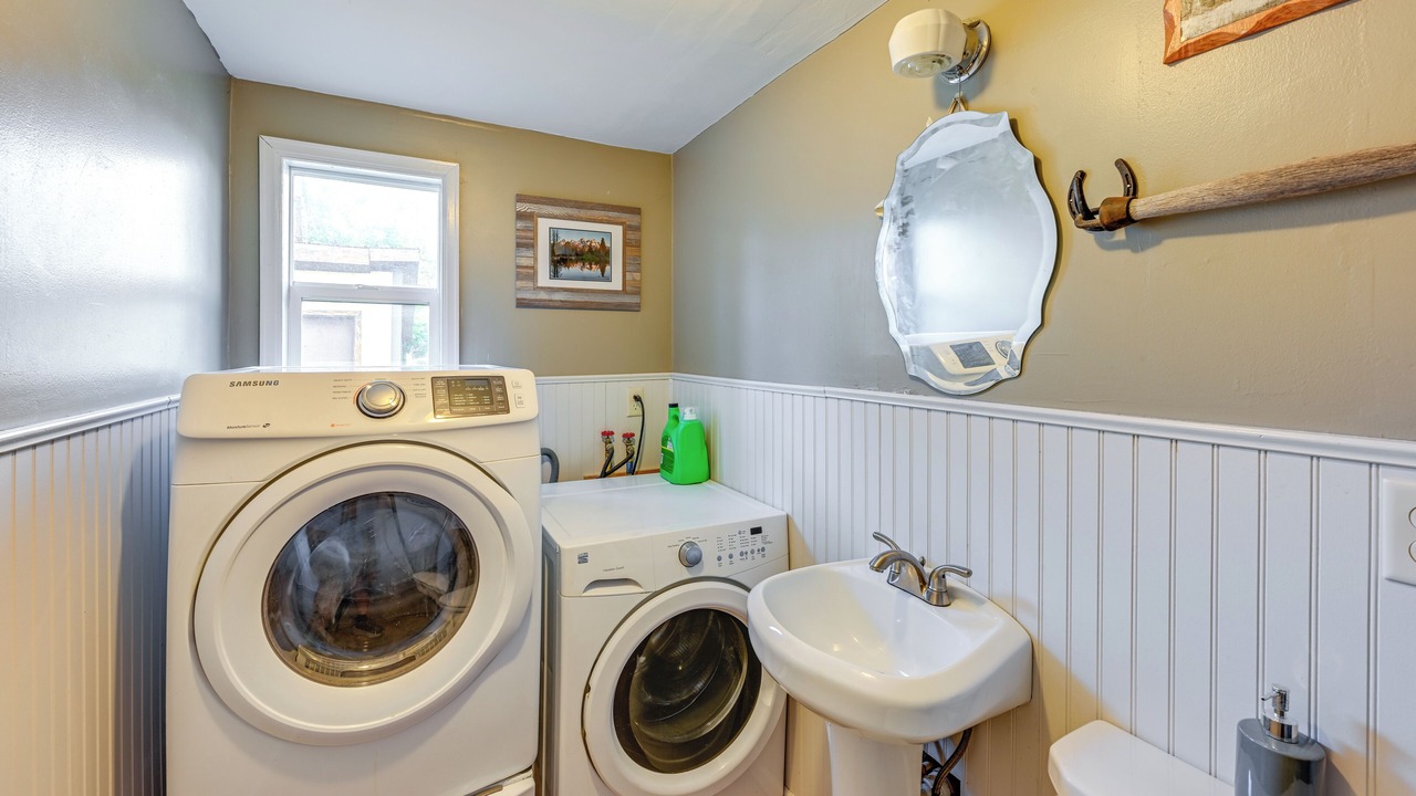 Photo of Bathroom in Encampment