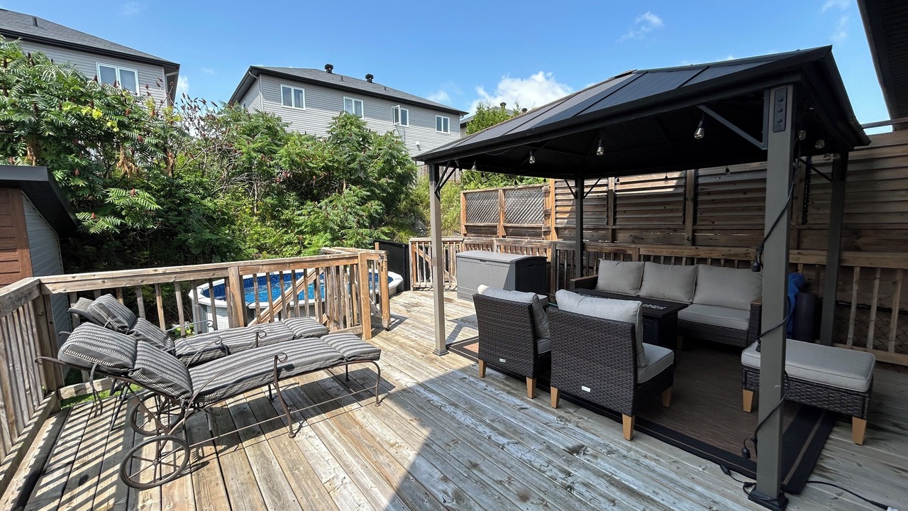 Photo of Patio Balcony in Communaute-Urbaine-de-l'Outaouais