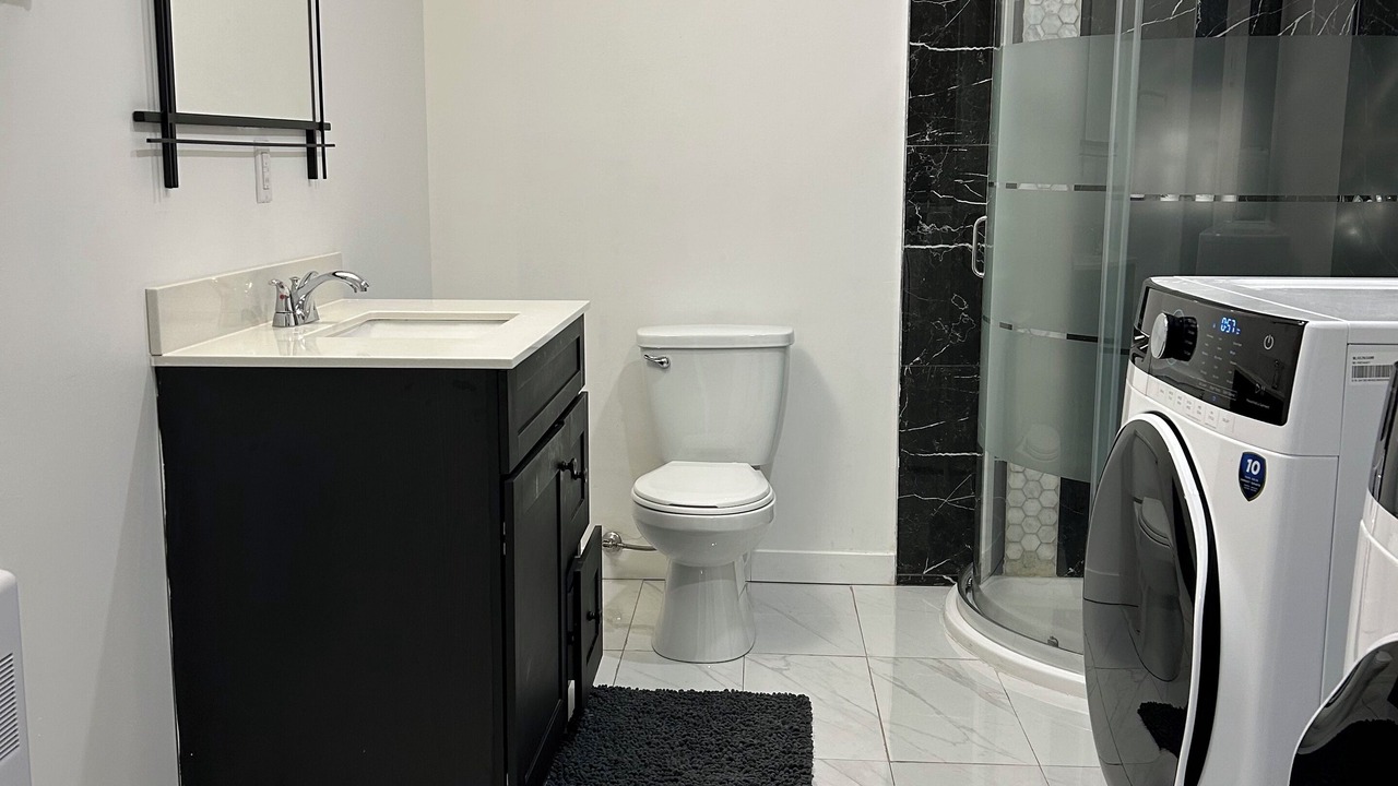 Photo of Bathroom in Communaute-Urbaine-de-l'Outaouais
