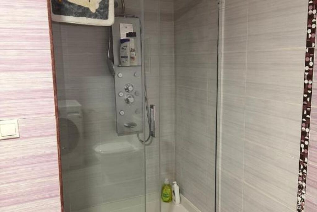 Photo of Bathroom in Calderon