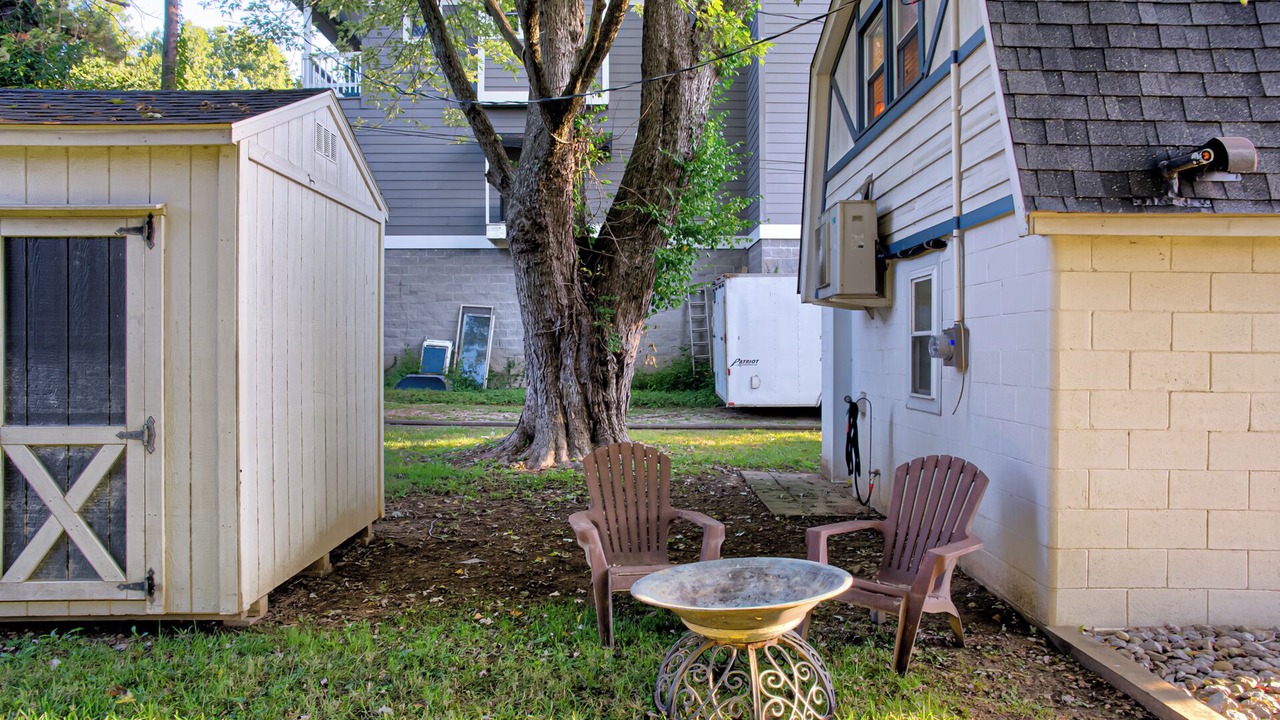 Photo of Outdoor in Utica