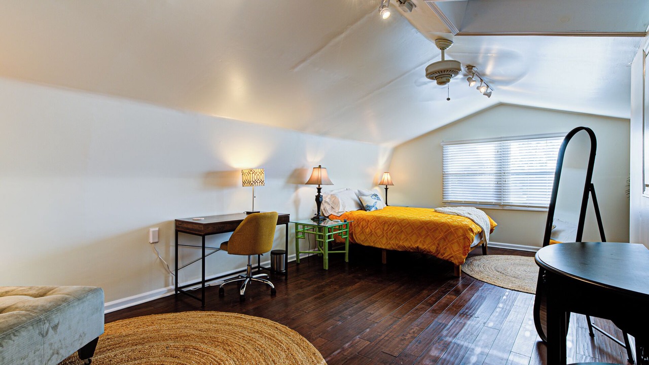 Photo of Bedroom in Utica