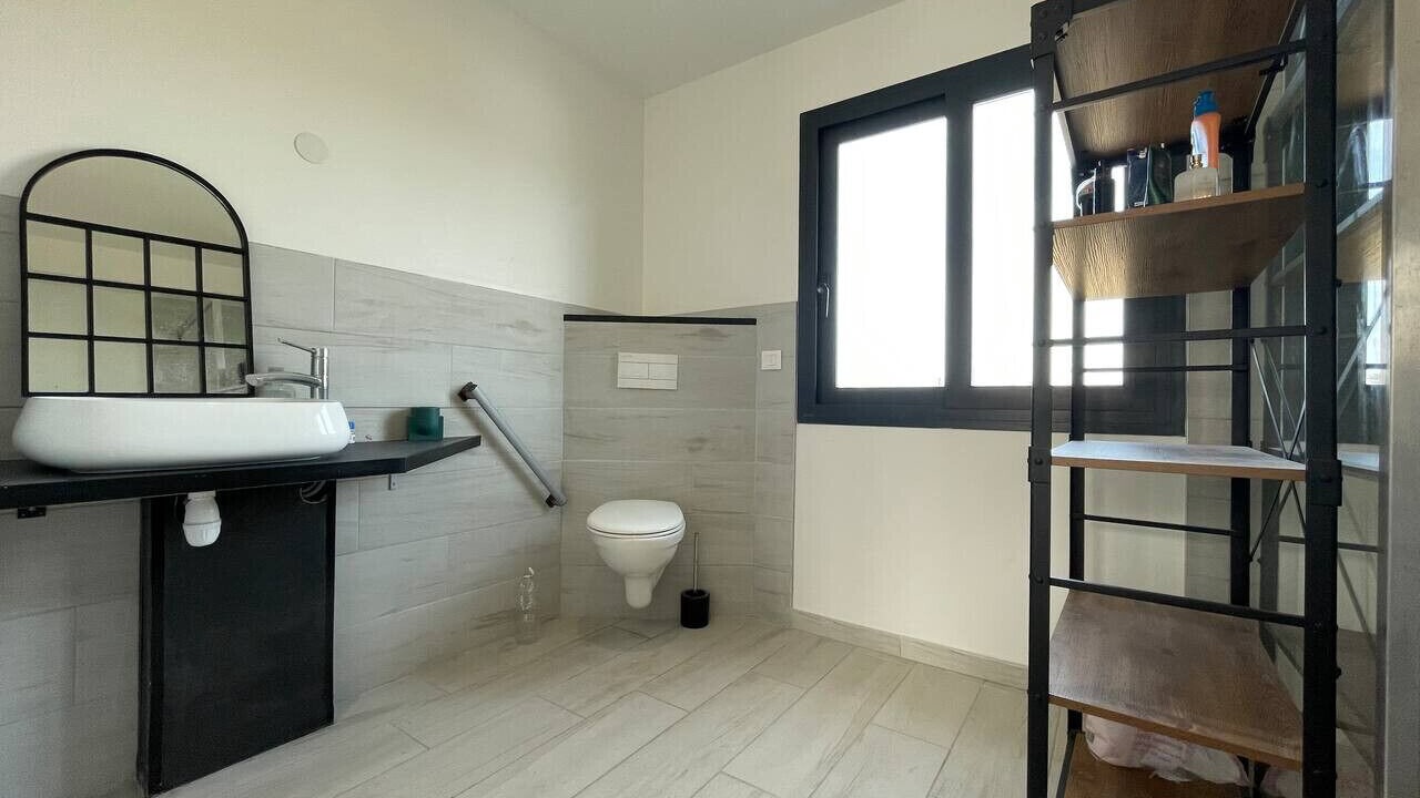 Photo of Bathroom in Chambray-les-Tours