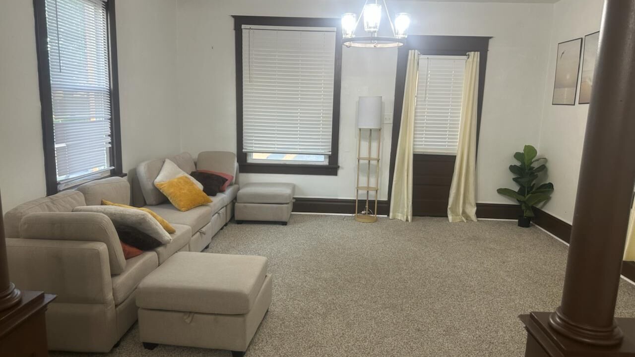 Photo of Livingroom in Burlington