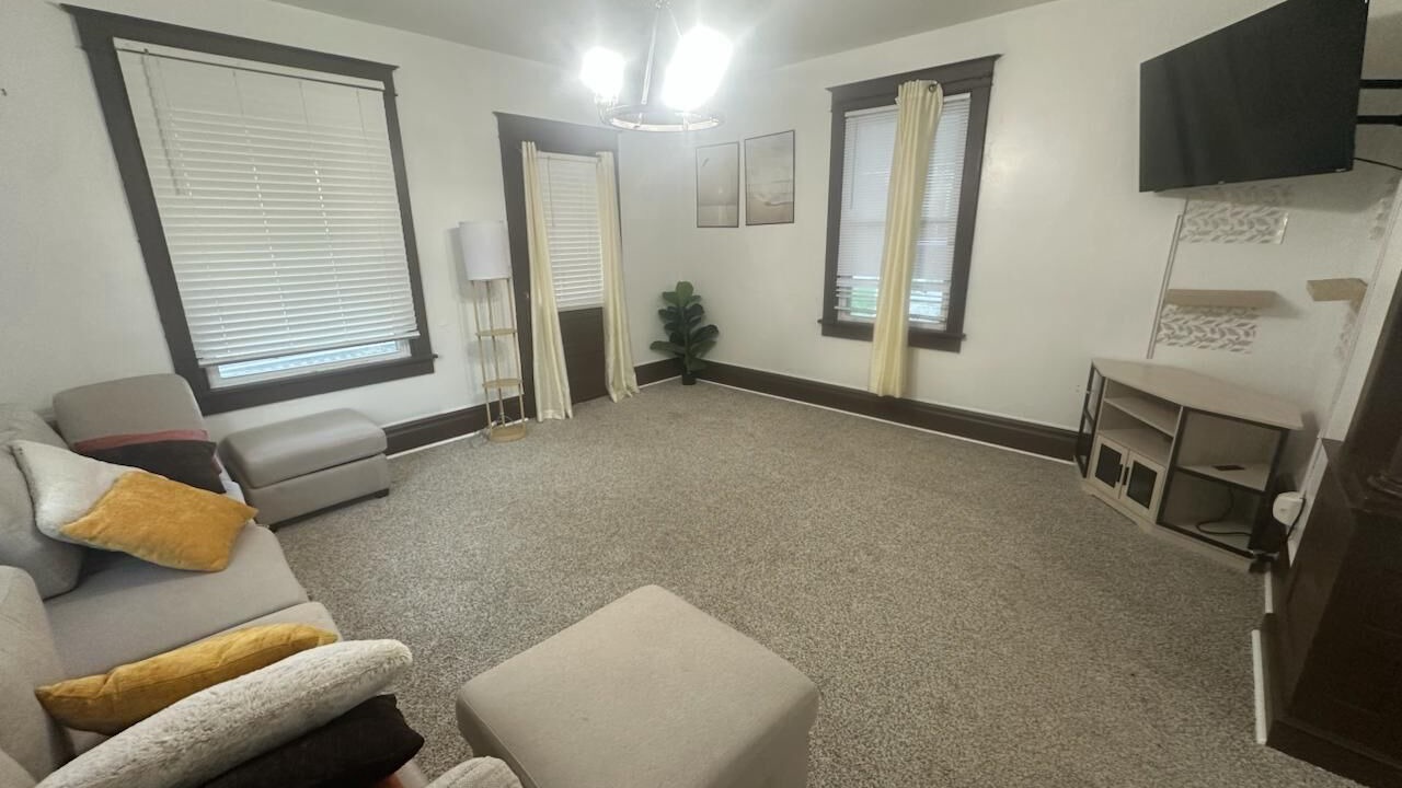 Photo of Livingroom in Burlington