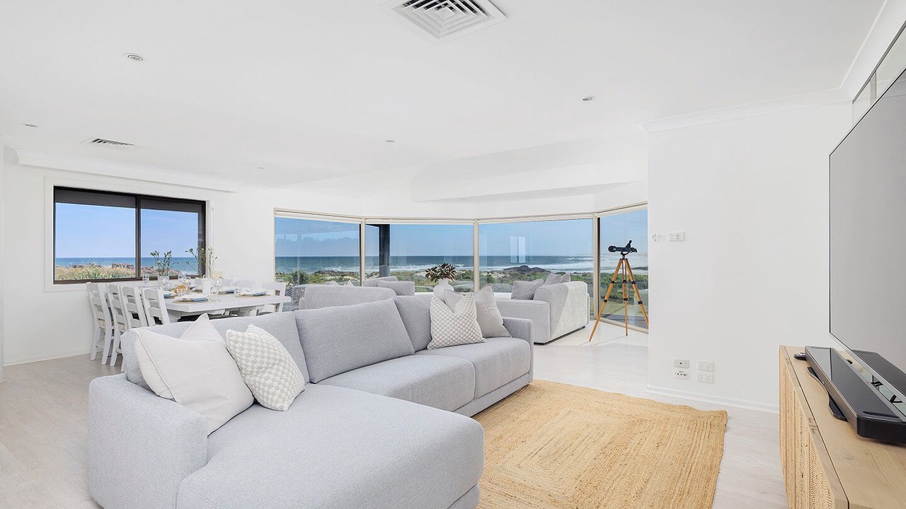 Photo of Livingroom in Anna Bay