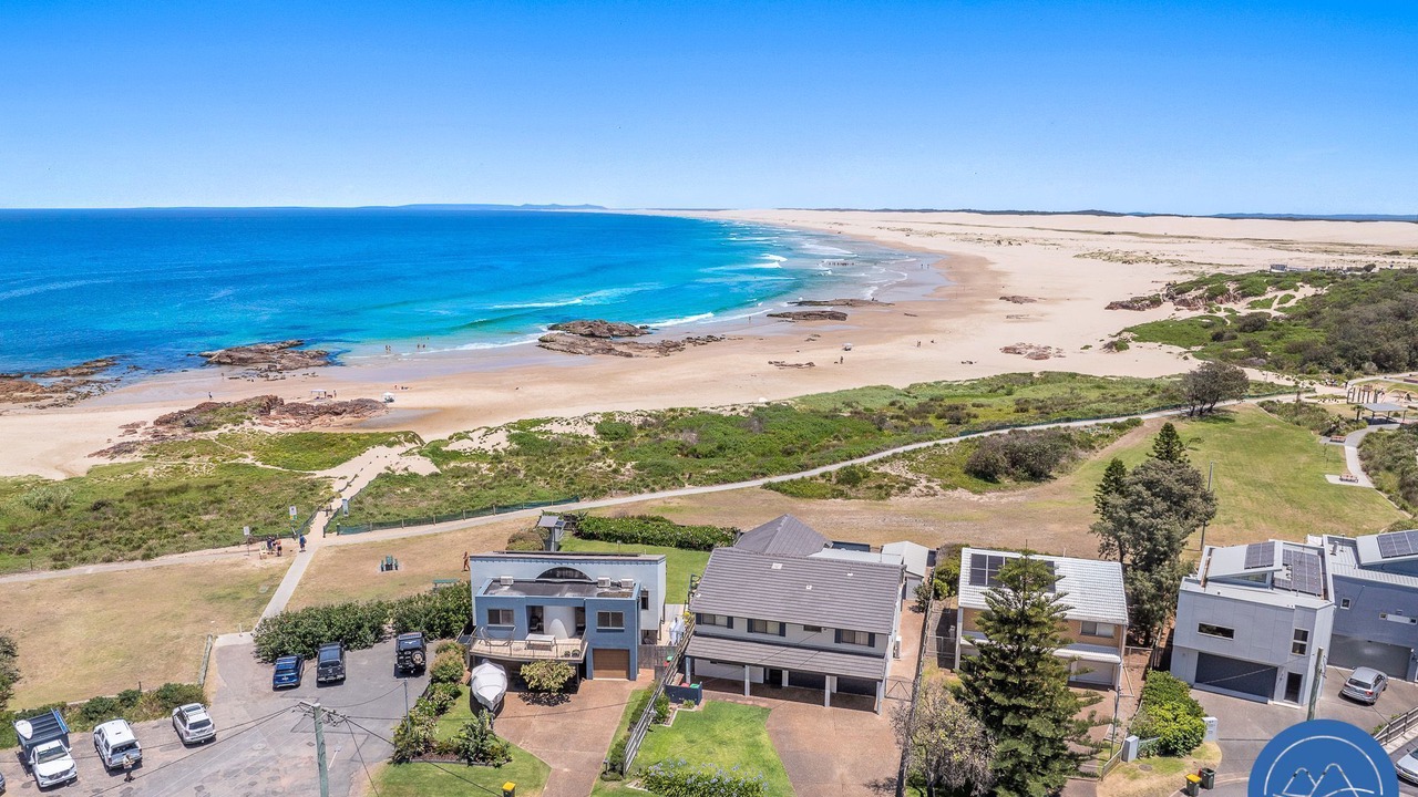 Photo of Others in Anna Bay